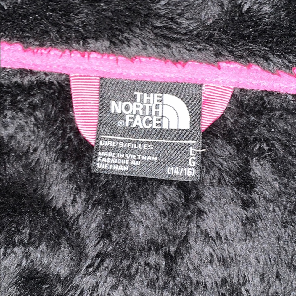 North face - Picture 2 of 3